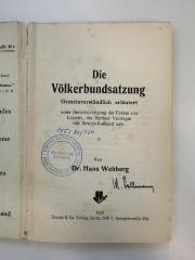 PR 2405 W413 : Die Völkerbundsatzung : Gemeinverständlich erläutert unter Berücksichtigung des Paktes von Locarno, des Berliner Vertrages mit 
Sowjet-Rußland usw. (1926)