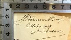- (Brummelkamp, J.), Von Hand: Name, Datum, Ortsangabe; 'J. Brummelkamp [?], October 1919, Amsterdam'. 