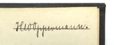 - (Oppermann, H. W.), Von Hand: Autogramm; 'HW Oppermann'.  (Prototyp)