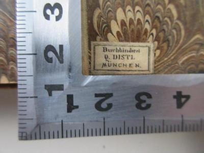 - (Buchbinderei O. Distl München),  'Buchbinderei O. Distl München'.  (Prototyp)