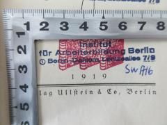 - (Institut für Arbeiterbildung Berlin-Dahlem), Stempel: Name, Ortsangabe, Signatur; 'Institut für Arbeiterbildung Berlin Berlin-Dahlem, Lentzeallee 7/9
Sw A16
'. 