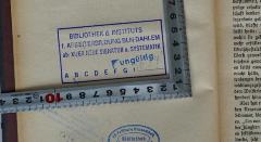 - (Bibliothek des Instituts für Arbeiterbildung Berlin-Dahlem), Stempel: Name, Ortsangabe, Signatur, Berufsangabe/Titel/Branche; 'Bibliothek des Instituts für Arbeiterbildung BLN-Dahlem ab XI/69 Neue Signatur u. Systematik B 639'. 