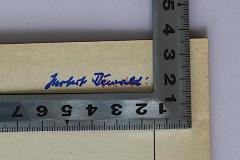 - (Déwald, Herbert), Stempel: Autogramm, Name; 'Herbert Déwald'. 