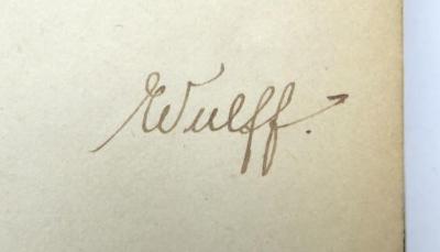 - (Wulff, [...]), Von Hand: Autogramm; 'Wulff'. 