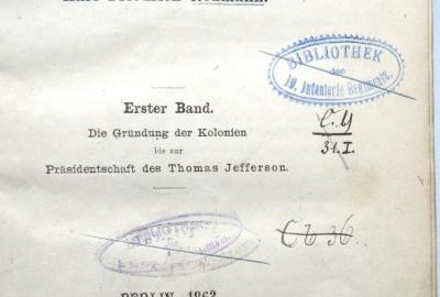 - (8. Königlich Bayerisches Jägerbataillon), Stempel: Name; 'Bibliothek / des / k. b. 8ten Jäger-Bataillons'. 