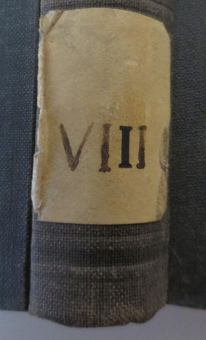 -, Etikett: Exemplarnummer; 'VIII'