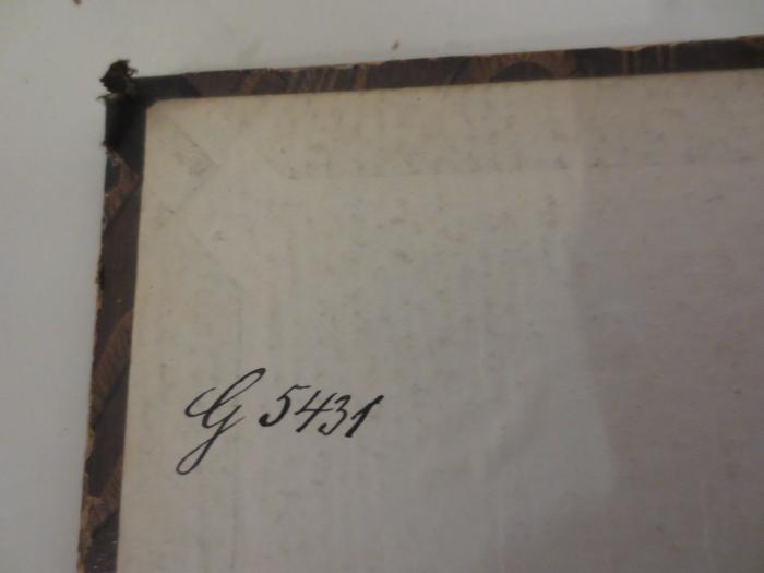 - (Deutsche Gesellschaft für Ethische Kultur), Von Hand: Signatur; '[Signatur, Buchstabe mit Nummer]'.  (Prototyp)
