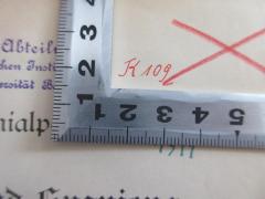 - (Koloniale Abteilung des Geographischen Instituts der Königlichen Universität Berlin), Stempel: Nummer, Inventar-/ Zugangsnummer, Signatur; 'K 102'. 