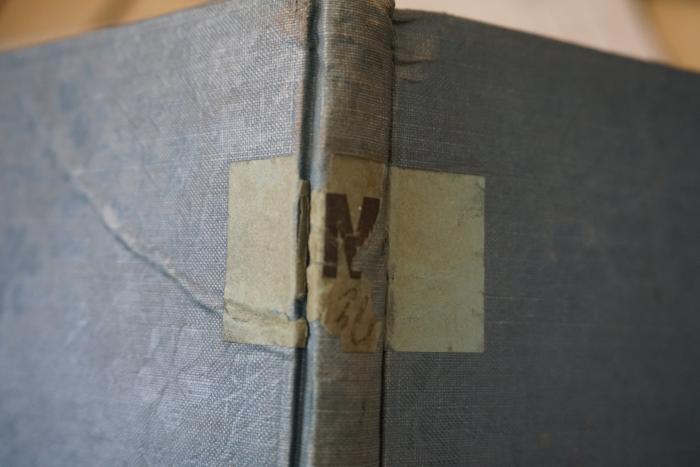- (Grosse Landesloge der Freimaurer von Deutschland), Etikett: Signatur; 'M [V?] 30'. 