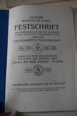 1936 A 14031 : 150 Jahre Maurertum in Kiel. Festschrift zur Erinnerung an die vor 150 Jahren in Kiel gestiftete Freimaurer-Loge 'Louise zur gekrönten Freundschaft' (1776-1791, 1820-1824), sowie zur Feier des 60jährigen Bestehens der Johannis-Loge 'Alma an der Ostsee' in Kiel ( 1866-1926)
 (1926)