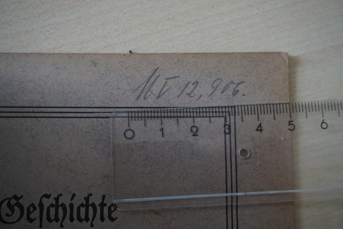 - (Grosse Landesloge der Freimaurer von Deutschland), Von Hand: Signatur; 'M V 12, 906'. 