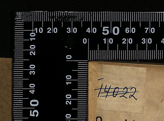 - (The National Library of Israel), Durchgestrichen: Exemplarnummer; 'T14022'. 