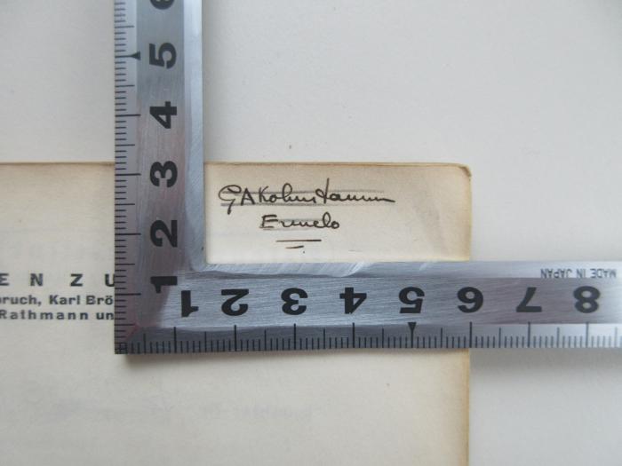 - (Kohnstamm, G.A.), Von Hand: Name, Ortsangabe; 'GA Kohnstamm
Ermelo'. 