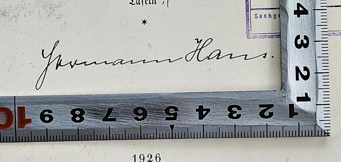 ausgesondert : Das Sans-Souci Friedrich des Großen (1926);- (Hans, Hermann), Von Hand: Name, Autogramm; 'Hermann Hans.'. 