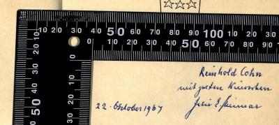 - (Shinnar, Felix E), Von Hand: Besitzwechsel: Schenkung; 'Reinhold Cohn
mit guten Wünschen
Felix E. Shinnar
22. Oktober 1967'. 