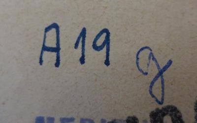 - (Berliner Medizinische Zentralbibliothek), Von Hand: Signatur; 'A 19 g'. 