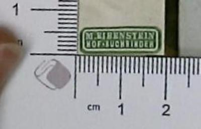 - (M. Eibenstein Hofbuchbinder), Etikett: Buchbinder; 'M. Eibenstein Hofbuchbinder'.  (Prototyp)