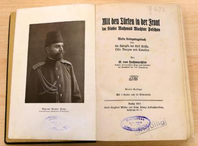 77 18 1275 : Mit den Türken in der Front im Stabe Mahmud Muchtar Paschas : mein Kriegstagebuch über die Kämpfe bei Kirk Kilisse, Lüle Burgas und Cataldza / von G. v. Hochwaechter (1913)