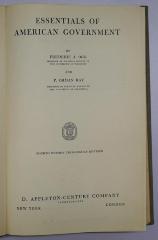 Bb 661&lt;4&gt; : Essentials of American government (1943)