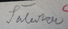 - (Salecker, [?]), Von Hand: Autogramm, Name; 'Salecker'. 