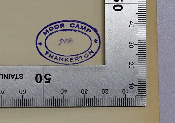 Bb 758 : Vom Wiederaufbau der Internationalen Arbeiterbewegung (1945);- (P.O.W. Camp Great Britain), Stempel: Berufsangabe/Titel/Branche, Name, Ortsangabe; 'Moor Camp Thankerton'. 