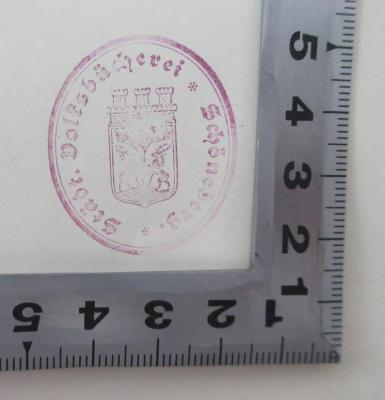 - (Städtische Volksbücherei Berlin-Schöneberg), Stempel: Name, Ortsangabe, Wappen; 'Städt. Volksbücherei Berlin Schöneberg
'.  (Prototyp)