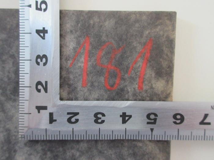 - (Bibliothek der Landwirtschatlich-Tierärztlichen Fakultät - Universität Berlin - Abteilung für Tierheilkunde), Von Hand: Nummer, Exemplarnummer; '181'. 