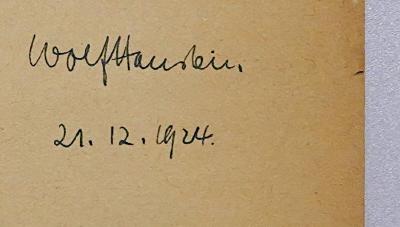 Bc 192 : Das neue Oesterreich (1924);- (Hanstein, Wolfgang), Von Hand: Autogramm, Name, Datum; 'Wolf Hanstein 21.12.1924'. 