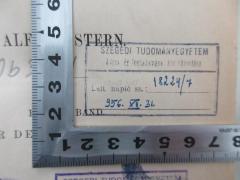 - (Szegedi Tudományegyetem;Szegedi Tudományegyetem Á lam és logtudomány. Kar Könyvtára), Stempel: Berufsangabe/Titel/Branche, Ortsangabe, Inventar-/ Zugangsnummer, Nummer; 'Szegedi Tudományegyetem
Á lam és logtudomány. Kar Könyvtára
Leit. napló sz.: 18224/7
956. XII.31.'. 