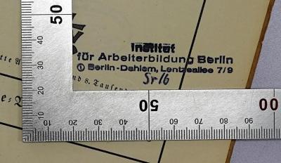 SA 247&lt;3&gt; : Die religiöse Gedankenwelt der Proletarierjugend (1926);- (Institut für Arbeiterbildung Berlin-Dahlem), Stempel: Name, Berufsangabe/Titel/Branche, Ortsangabe, Signatur; 'Institut für Arbeiterbildung Berlin Berlin-Dahlem, Lentzeallee 7/9 Sr 16'. 