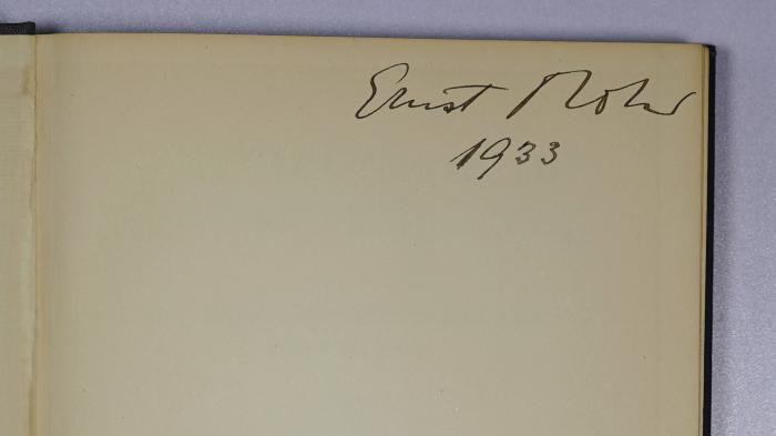 E 2/KUE 3&lt;5&gt; : Einführung in die Charakterkunde auf individualpsychologischer Grundlage
 (1932);-, Von Hand: Autogramm, Name, Datum; 'Ernst Mohr 1933'