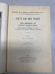 00/11245 : Out of my past : the memoirs of Count Kokovtsov, Russian Minister of Finance, 1904 - 1914, Chairman of the Council of Ministers, 1911 - 1914 (1935)