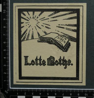 - (Bothe, Lotte), Etikett: Exlibris; 'Mein Eigen
Lotte Bothe'. 