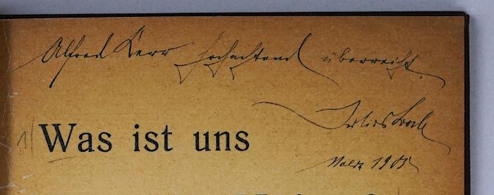 73 12359(4) (ausgesondert) : Was ist uns Kainz? Ein Wort aus der jungen Generation. (ca. 1905);- (Kerr, Alfred ;Bab, Julius), Von Hand: Widmung; 'Alfred Kerr hochachtend überreicht. Julius Bab Maerz 1905'. 