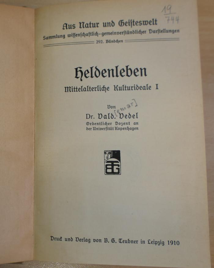 19/744  : Heldenleben  (1910)