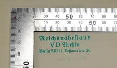 - (Reichsnährstand), Stempel: Name, Ortsangabe, Besitzwechsel; 'Reichsnährstand
VD Archiv
Berlin SW 11, Dessauer Str. 26'.  (Prototyp)