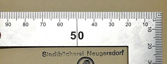 G 33b 253 : Ein Volk kehrt heim (1938);- (Stadtbücherei Neugersdorf), Stempel: Berufsangabe/Titel/Branche, Name, Ortsangabe; 'Stadtbücherei Neugersdorf'. 