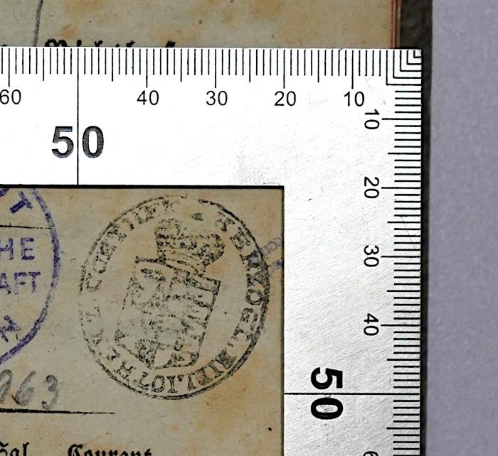 Ig 598 : Handbuch für Landräthe und für die mit den Landräthen in Verbindung stehenden Beamten und Gutsbesitzer (1825);-, Stempel: Berufsangabe/Titel/Branche, Name, Ortsangabe; 'Herzogl. Bibliothek z. Cur[…]'