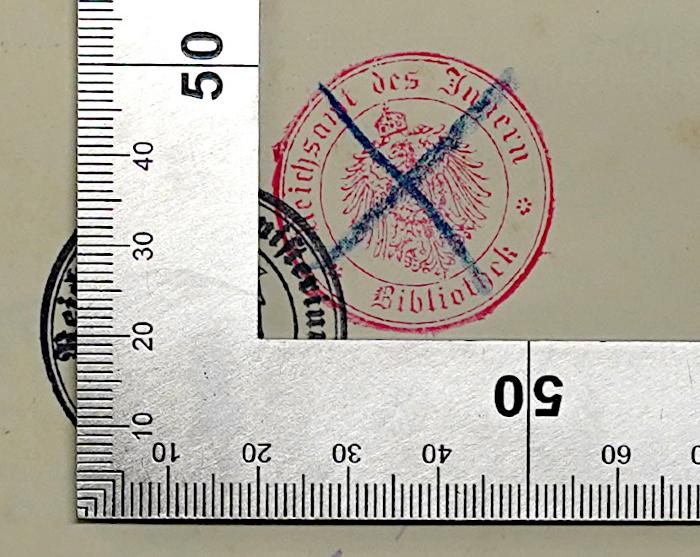 R 41 Adi : Die sozialen Aufgaben der deutschen Städte : 2 Vortr.,geh. auf dem 1. dt. Städtetage zu Dresden am 2. Sept. 1903 (1903);- (Reichsamt des Inneren, Bibliothek), Stempel: Berufsangabe/Titel/Branche, Name, Wappen; 'Reichsamt des Inneren Bibliothek'. 