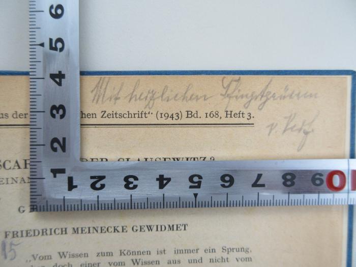 - (Beyerhaus, Gisbert), Von Hand: Widmung; 'Mit herzlichen Pfingstgrüssen v. Verf.'. 