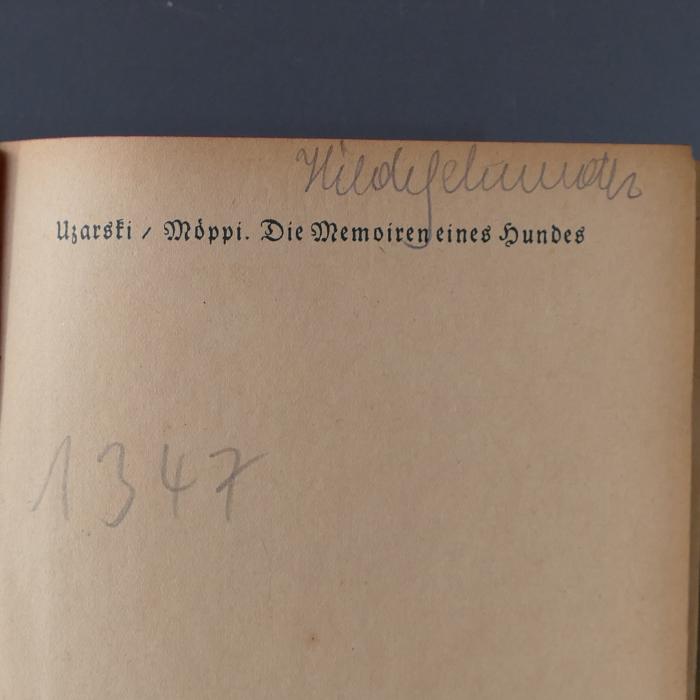 - (Schneider, Hilde), Von Hand: Exlibris, Name; 'Hilde Schneider'. 