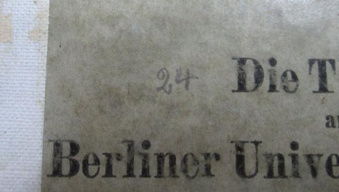 - (unbekannt), Von Hand: Nummer; '24'. 