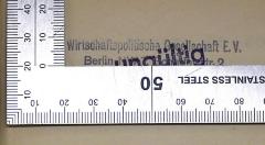 - (Wirtschaftspolitische Gesellschaft), Stempel: Berufsangabe/Titel/Branche, Name, Ortsangabe; 'Wirtschaftspolitische Gesellschaft E. V. Berlin NW, Schadowstr. 2'. 