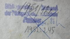 - (Pädagogische Hochschule Potsdam), Stempel: Berufsangabe/Titel/Branche, Name, Ortsangabe; 'Bibliographische Bücherei der Pädagogischen Hochschule Potsdam'.  (Prototyp)