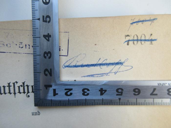 - (Rudloff, ?), Von Hand: Name; 'Rudloff'. 