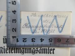 - (Bezirksamt Neukölln), Von Hand: Berufsangabe/Titel/Branche, Name; 'Handbücherei des Obermagistrats. Dr. Wetzel'. 