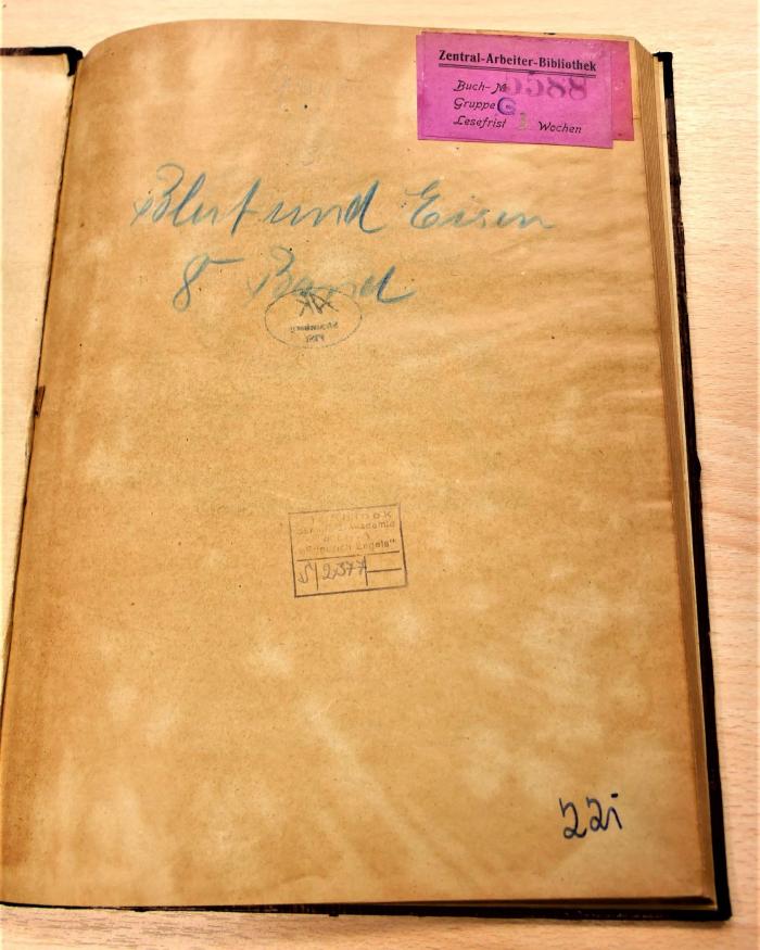 05 04 1030 : [Blut und Eisen, Bd. 8]. - [= Blut und Eisen Bd. II]. – [S. l.]: [ca. 1900]. – Seiten 553 – 632 : Illustrationen
[Angaben unvollständig: im Buch wird in der Fußnote der Titel genannt, allerdings ohne Verf., Erscheinungsjahr bzw. -ort!] (ca. 1900)