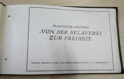 1936 A 15504 : Von der Sklaverei zur Freiheit : Plastische Gruppen
 (1926)