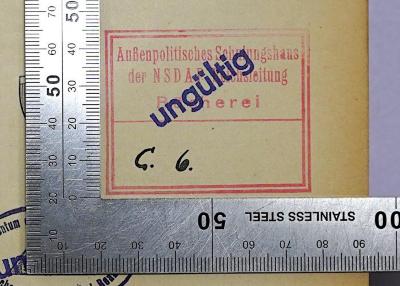 - (Außenpolitisches Schulungshaus der NSDAP Reichsleitung Bücherei), Stempel: Berufsangabe/Titel/Branche; 'Außenpolitisches Schulungshaus der NSDAP Reichsleitung Bücherei'.  (Prototyp);Da 264 : Volkswirtschaft, Arbeitsrecht und Sozialversicherung der Schweiz (1925)