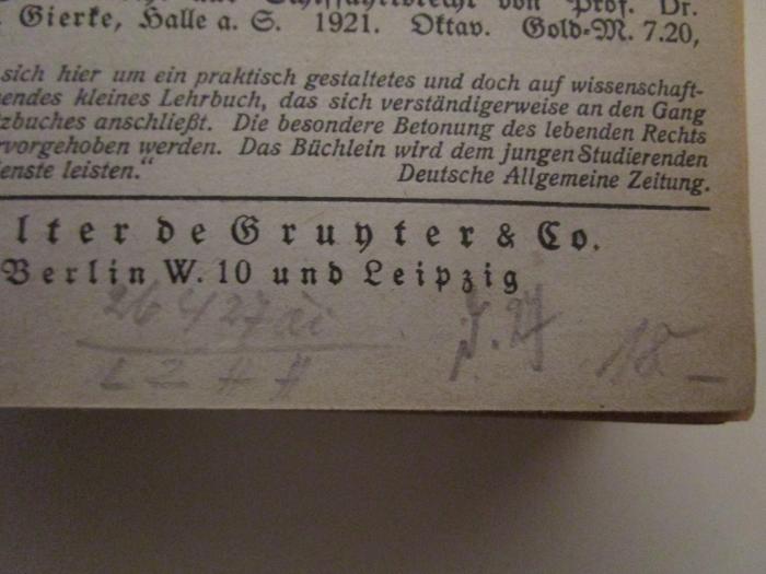 19,4 a / 3 : Reichs- und Landesstaatsrecht I (1924);- (unbekannt), Von Hand: Nummer; '26427 ai / L2 H H'. ;- (unbekannt), Von Hand: Nummer; 'd. 27'. ;- (unbekannt), Von Hand: Preis; '18.-'. 